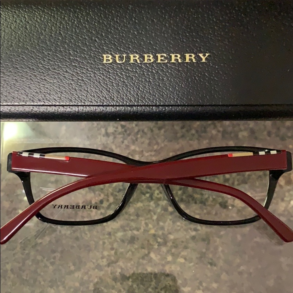 BURBERRY FRAMES & CASE - Picture 2 of 5